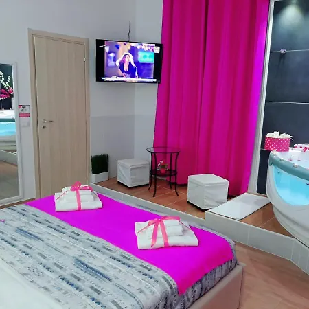 Bed & Breakfast Red House *