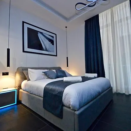 Quarantotto Luxury House * Naples