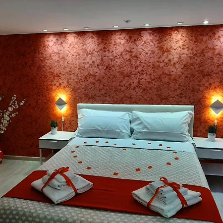 Bed & Breakfast Red House *