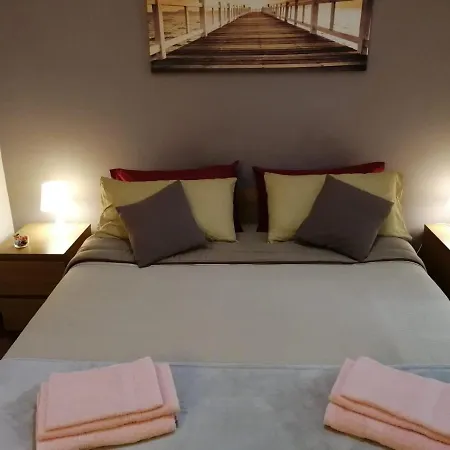 Note Di Notte Nocleg ze śniadaniem *