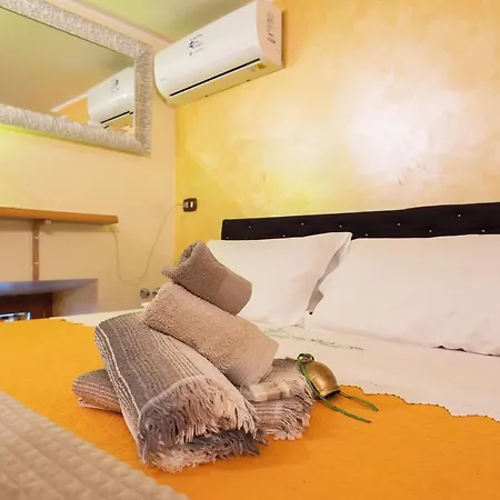 Le Stanze Di Mimi Bed & Breakfast Napels