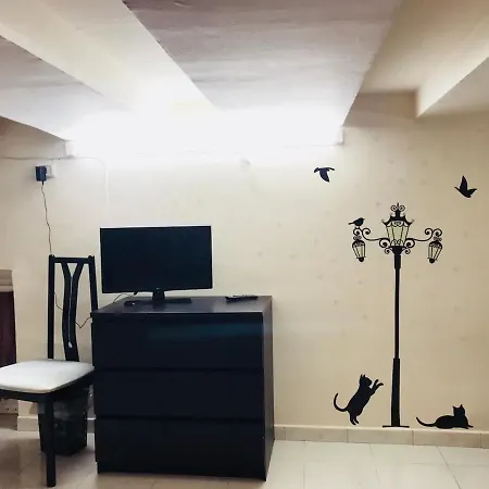 Lucy Guest house *
