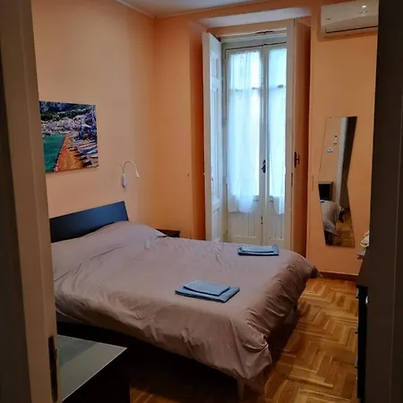 Casa Cupiello Via Chiaia - Ad Uso Esclusivo *