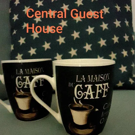 Central Guest House * Naples