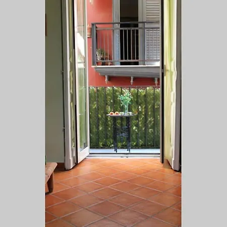 Ambo Su Apartment