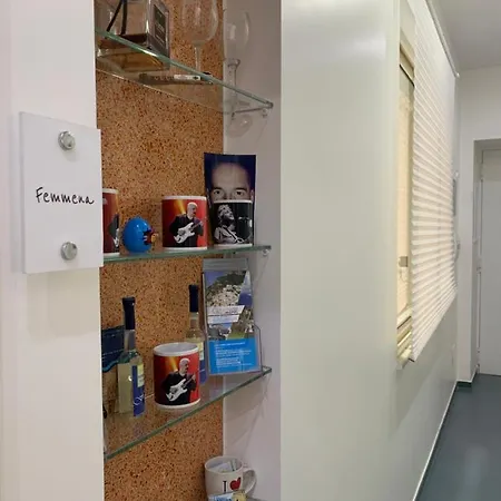 Mascalzone Latino Luxury Konukevi 2*