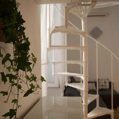Apartment Crise Naples