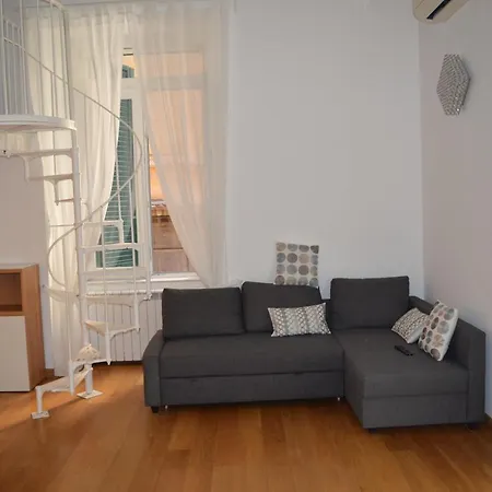 Crise Apartment