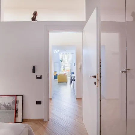 Moderno Nel Centro Storico Apartment Naples