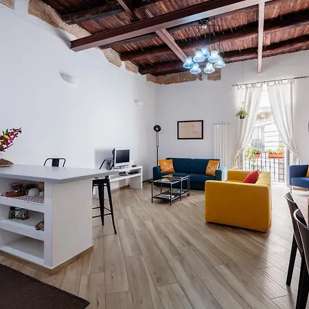 Apartment Moderno Nel Centro Storico Naples