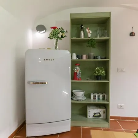 Holiday home Donnare Casavacanza - Historic Center Of