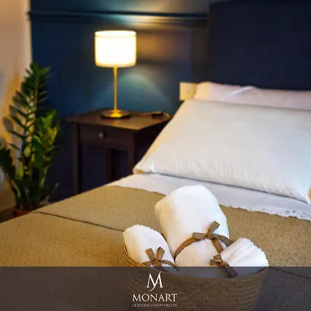 Bed & Breakfast Monart Hospitality Cavour