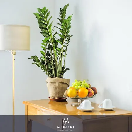 Monart Hospitality Cavour Bed & Breakfast
