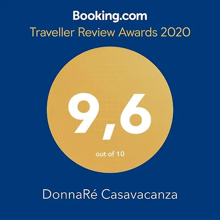 Donnare Casavacanza - Historic Center Of Holiday home