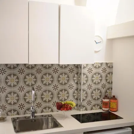 Apartment Central Guest House *