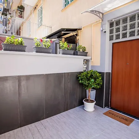 Medusa Cilea Guest house Naples