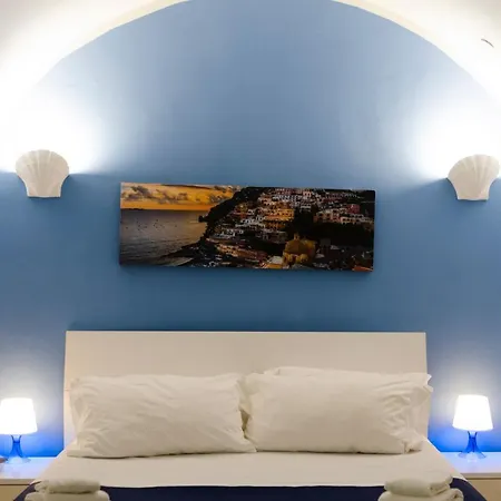 Partenope House Mare Neapol