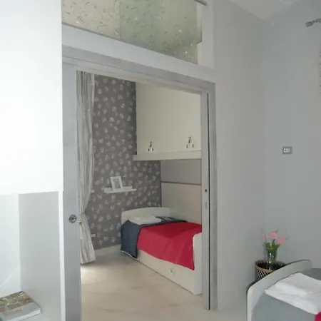 Aaron2 Apartman *