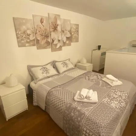 My Station Apartment *