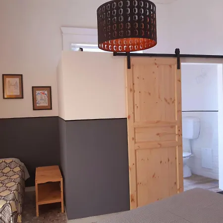 Carafe'&caraspe' Nocleg ze śniadaniem *