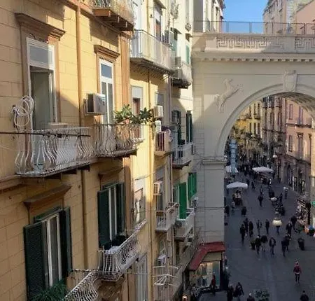 Apartamento Casa Cupiello Via Chiaia - Ad Uso Esclusivo