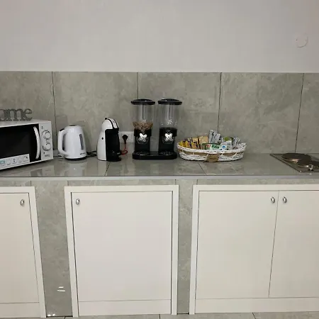 Bed & Breakfast Limatola Naples