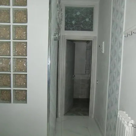 Aaron2 Apartman Nápoly