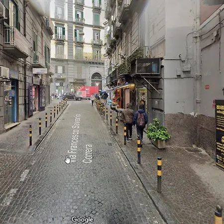 Essenza Di *
