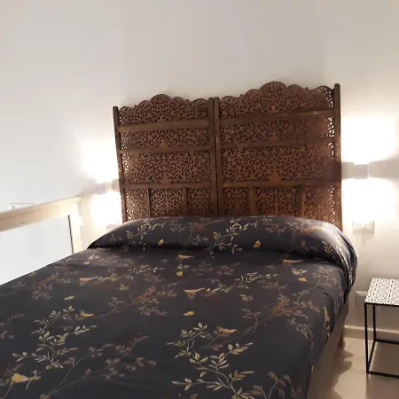 לינה וארוחת בוקר Piano Nobile 2*