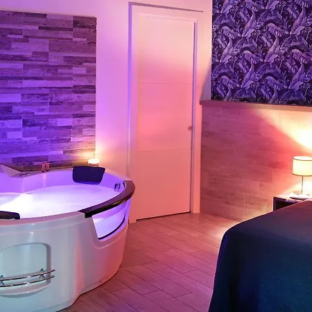 Hotel Barbarella 2*