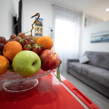 Napolidays Toledo By Dimorra Apartment Naples