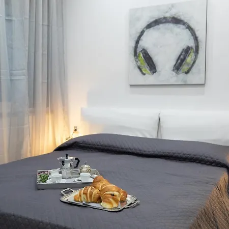 Napolidays Toledo By Dimorra Apartment Naples