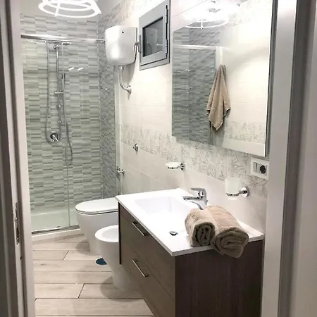 Charming In With Free Parking 35m² Appartamento *