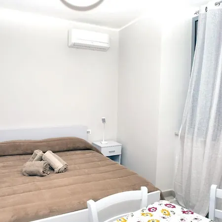 Charming In With Free Parking 35m² Appartamento Napoli