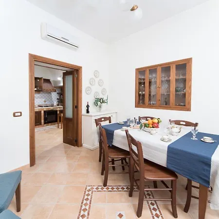 Apartment La Stanza Di Zia Odette Naples