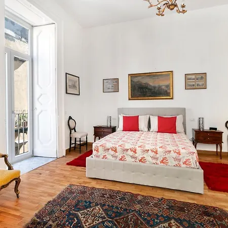 Teresella Naples