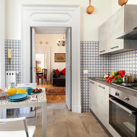 Teresella Naples