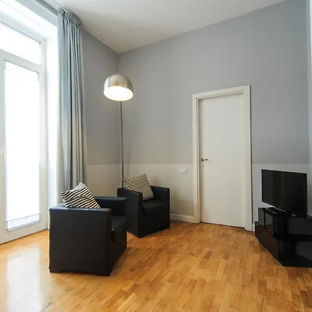 Spaccanapoli Comfort B&B 2*