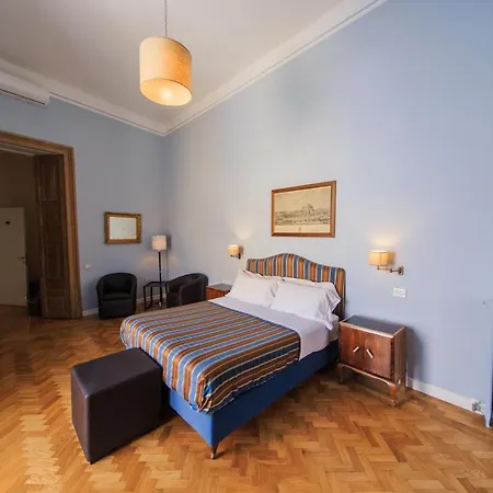 Spaccanapoli Comfort B&B 나폴리