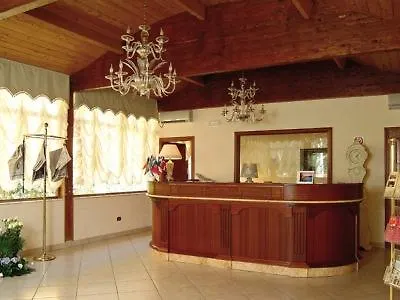 Federico Ii Hotel 3*