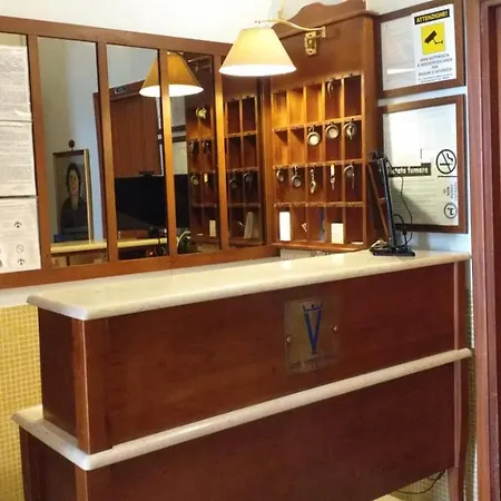 Hotel Vittorio Veneto Napoli Hotel Neapel