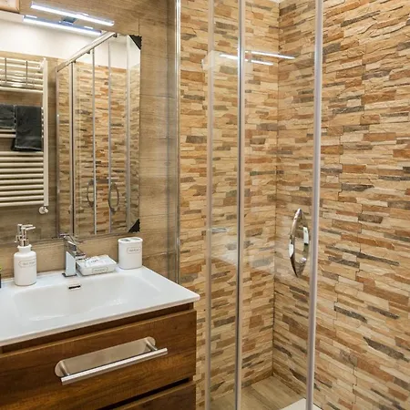 Apartment Ilioneo *
