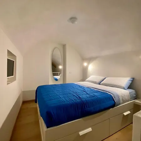 Dimora Spaccanapoli Apartment *