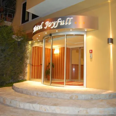 Joyfull Hotel Nápoles