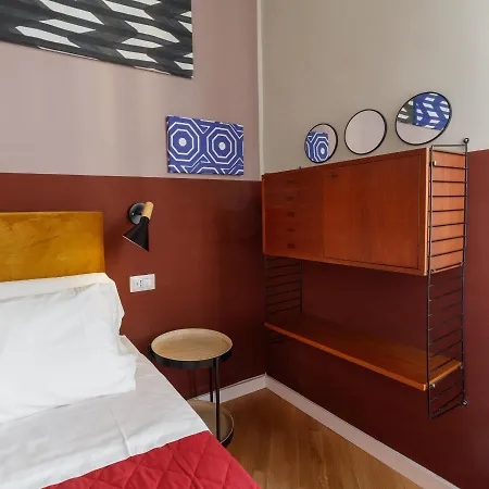 Design Next Bellini Square By Houseinnaples Apartment