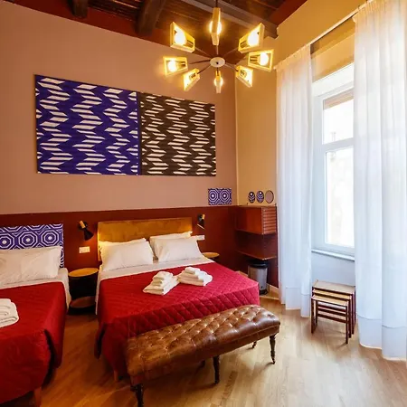 Design Next Bellini Square By Houseinnaples Apartment