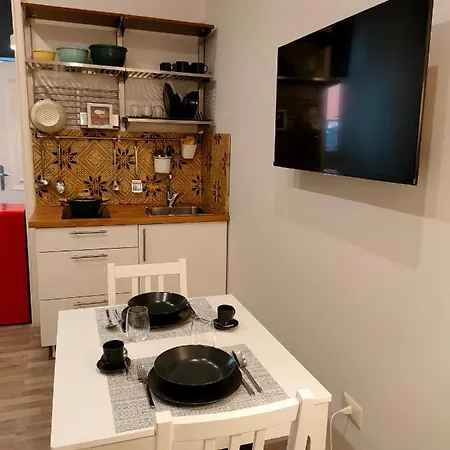 Pithecusa Apartment *