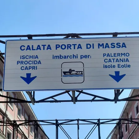 Napoli Central Bed & Breakfast *