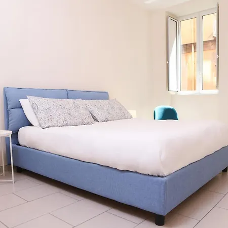 Shabby Chic In The Vibrant Center * Naples