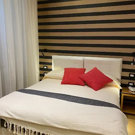 住宿加早餐酒店 Kbirr Charming House 那不勒斯